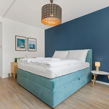 Apartmán Lam Yacht Club - Terrace 10M2 Bratislava Exteriér fotografie