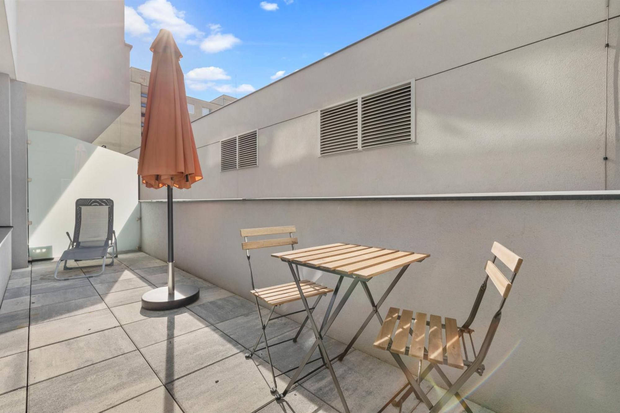 Apartmán Lam Yacht Club - Terrace 10M2 Bratislava Exteriér fotografie