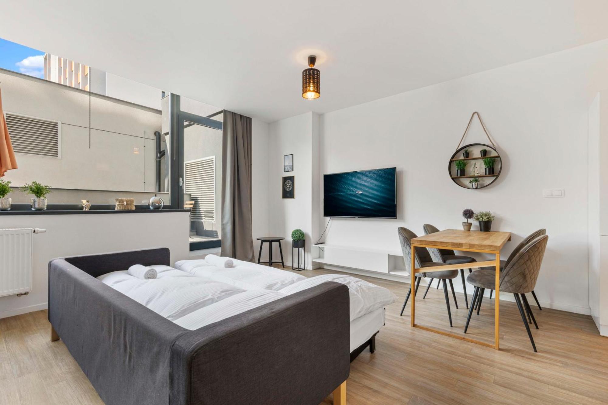 Apartmán Lam Yacht Club - Terrace 10M2 Bratislava Exteriér fotografie